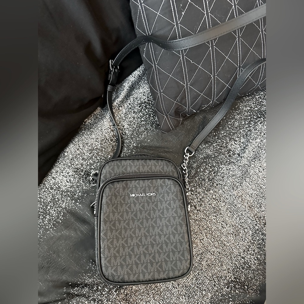 Michael Kors Crossbody